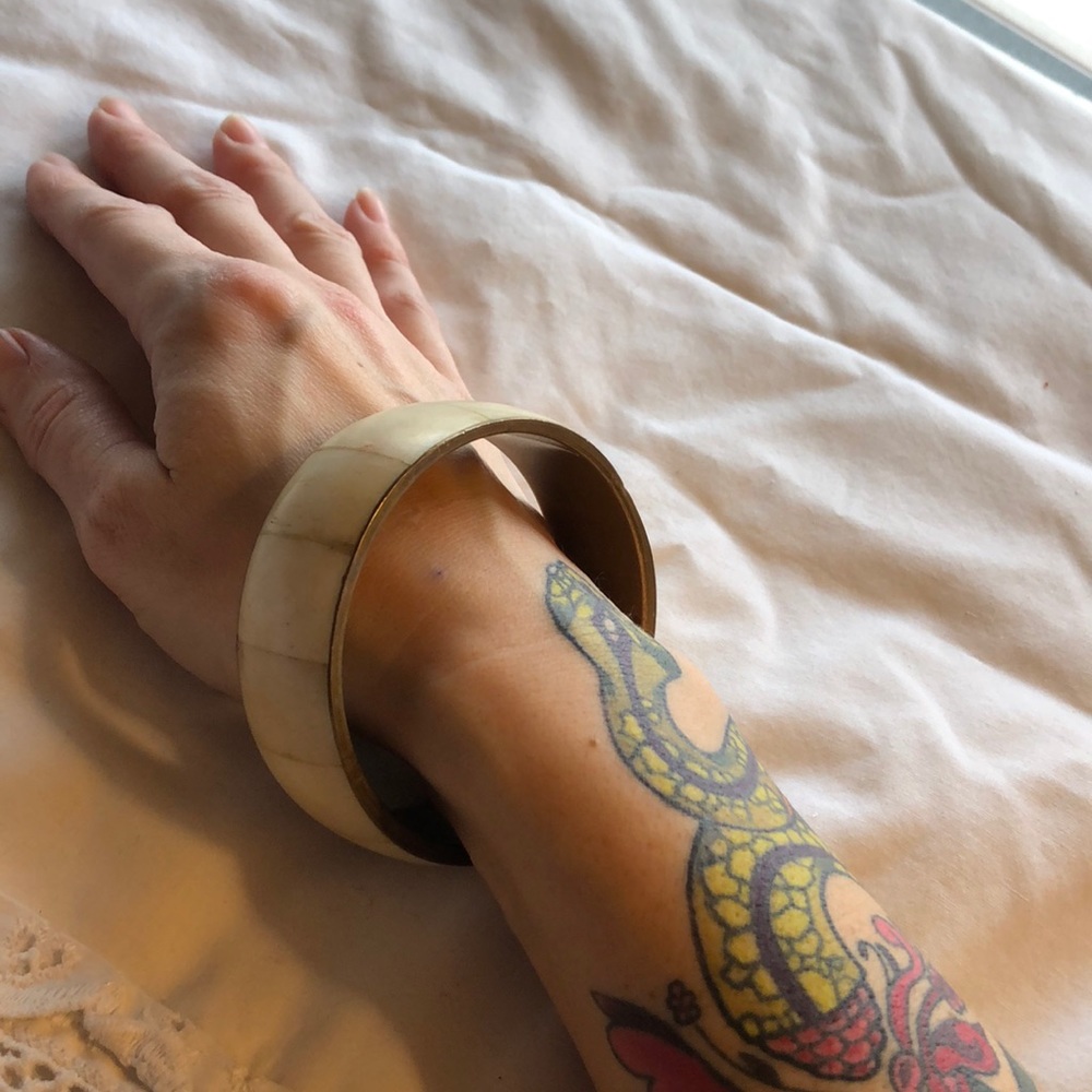 Vintage band loop bracelet